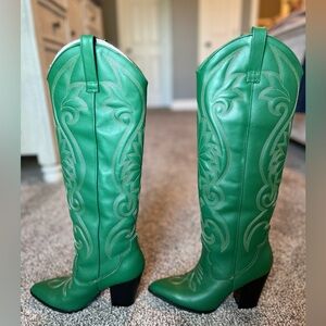 Steve Madden Lasso Boots